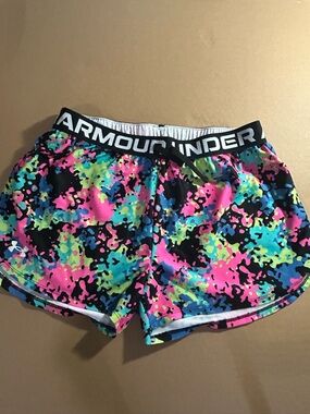 Under Armour Women’s Neon Splash Elastic-Waist Athletic Shorts